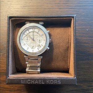 Like New Silver Michael Kors Watch